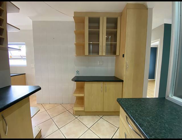 3 BEDROOM FREESTANDING TO LET IN PARKLANDS